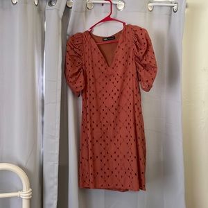 Cute burnt orange dress from Zara with puffy sleeves, vneck, size small